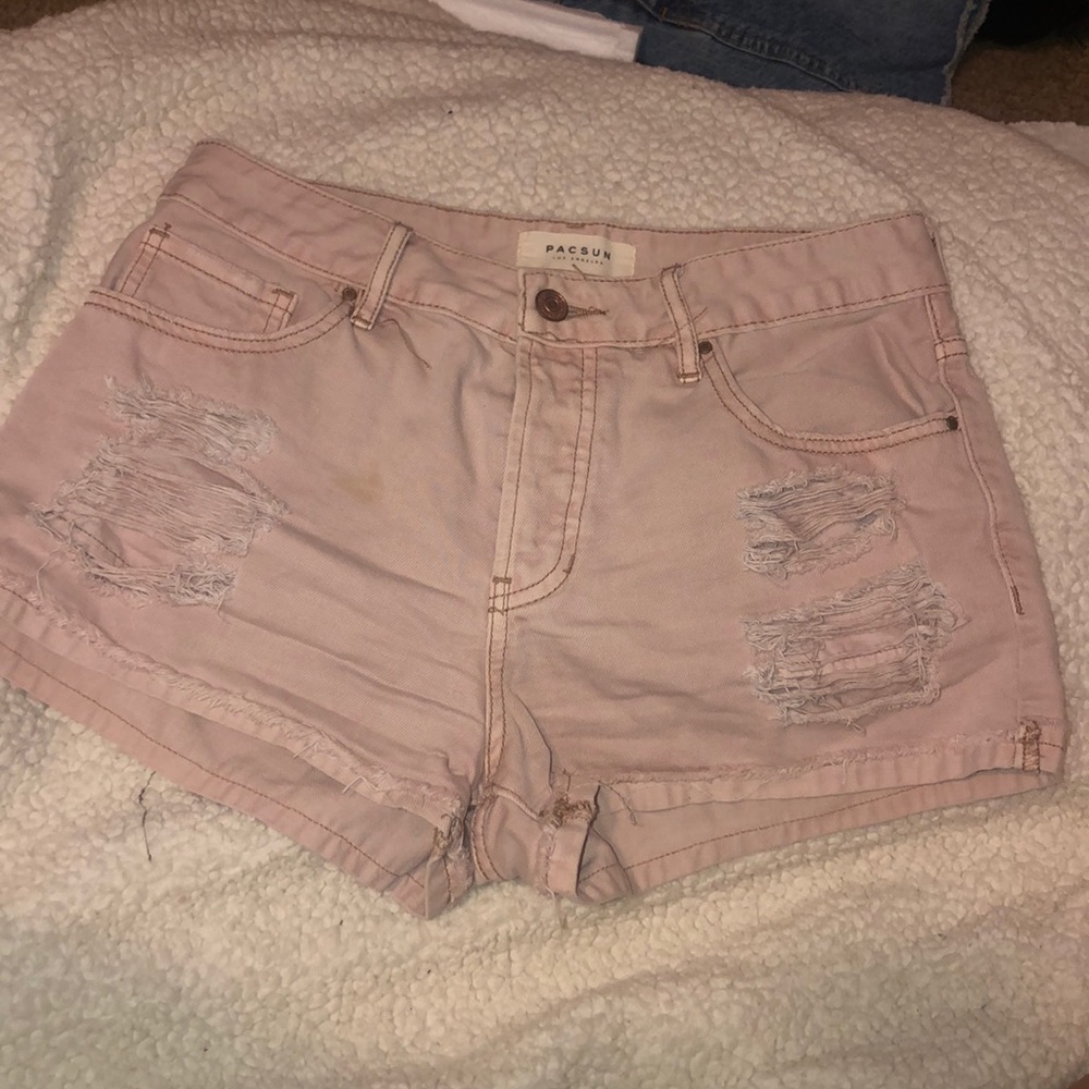 Mid Rise distressed Light Pink (Blush) Shorts